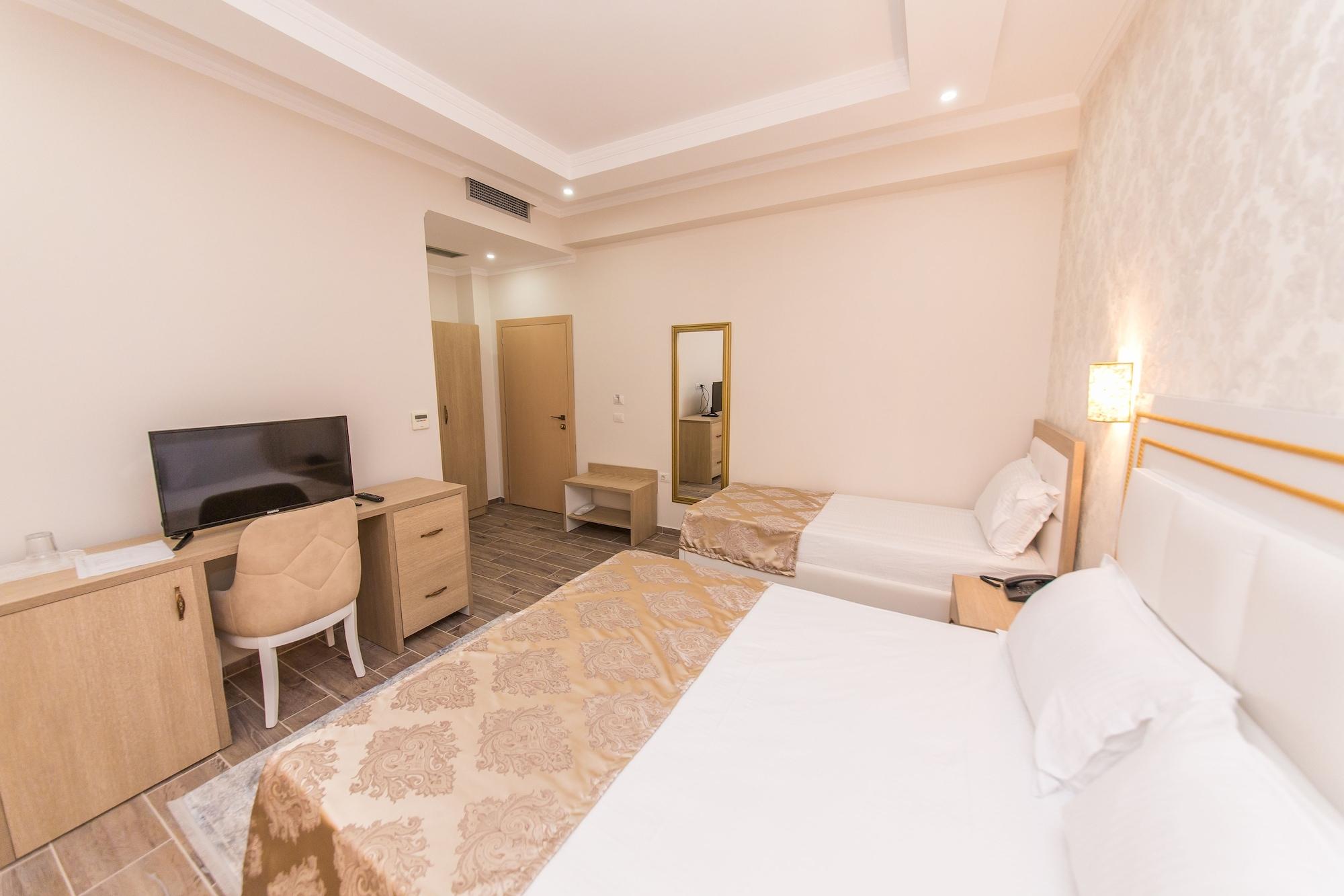 Hotel Belagrita Berat Kültér fotó